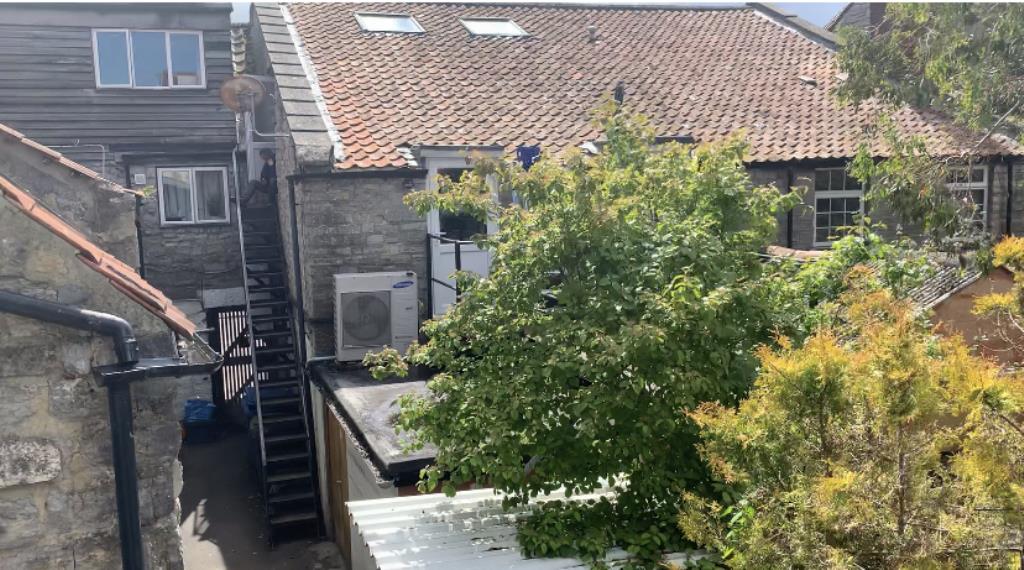 Lot: 31 - FREEHOLD INVESTMENT - Flat 10B